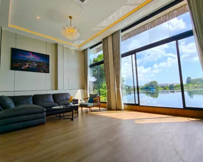 Suite con vistas al lago — Antiya Hotel Phuket